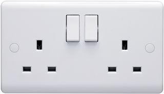 Volex Accessories D1500/dnr Casa 2G 13A Dp Switched Socket